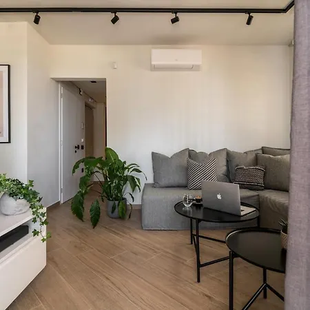 Point Ephemere Beachfront Apartment Zakynthos Town