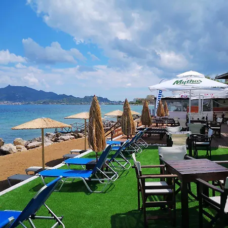 Point Ephemere Beachfront *