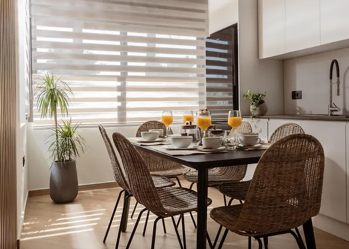 Point Ephemere Beachfront Daire
