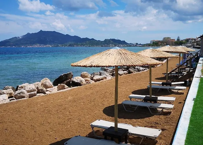Point Ephemere Beachfront *